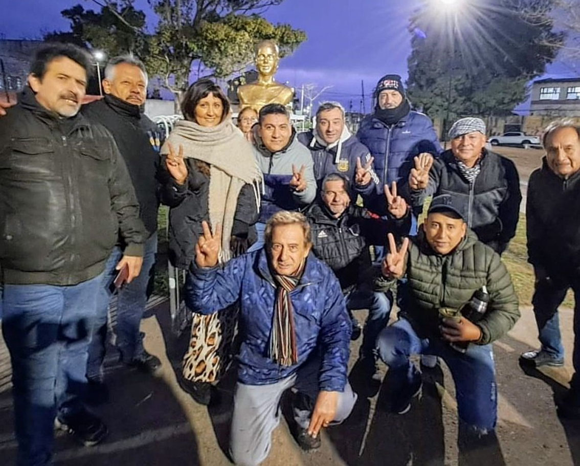 EN EL DESCUBRIMIENTO DE EVITA EN EL BARRIO LOS EUCALIPTUS DE SOLANO